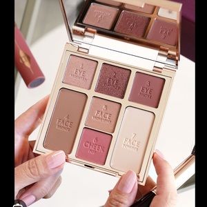 Charlotte Tilbury Instant Look of Love in a Palette - BRAND NEW